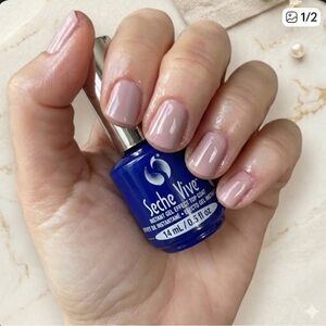 RHEA'S FAVE TOP COAT